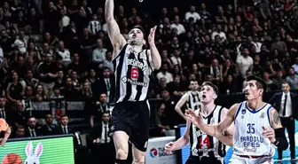 Beşiktaş Fibabanka, Anadolu Efes'e Yarı Finalde Yenildi