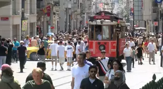 Kurban Bayramı'nda İstanbul'da Turist Yoğunluğu