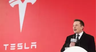 Trump ve Musk Arasındaki Gerilim, Tesla Hisselerini Düşürdü