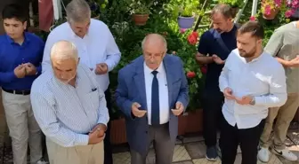 Darende'de Yarım Asırdır Sürdürülen Bayramlaşma Geleneği Devam Ediyor