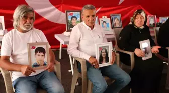 Diyarbakır'da Ailelerin Evlat Nöbeti Kurban Bayramı'nda Devam Ediyor