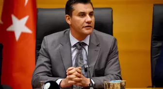 Ferdi Zeyrek'in duran kalbi 70 dakika sonra yeniden atmaya başlamış