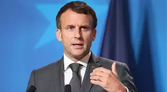 Macron, Grönland'ı Ziyaret Edecek