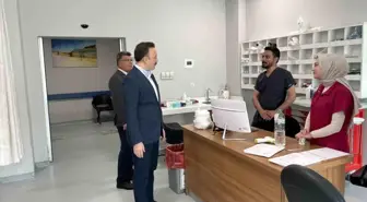 Malazgirt Kaymakamı Bayram, Güvenlik Güçleri ve Hastaları Ziyaret Etti