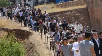 Mardin'e Kurban Bayramı'nda turist akını! Yer bulamayanlar komşu kentlerde kalıyor