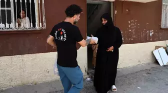 Adana'da İhtiyaç Sahibi Ailelere Kurban Eti Dağıtımı