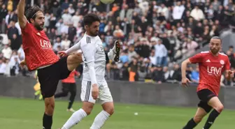 Altay, Onur Efe ile Sözleşme Uzatmak İstiyor