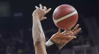 Beşiktaş Anadolu Efes CANLI izleme linki var mı?