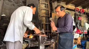 Afyonkarahisar'da Demircilik Geleneği Sona Yaklaşıyor