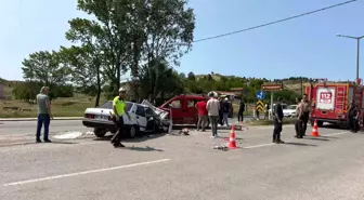 Kastamonu'da Kafa Kafaya Çarpışma: 5 Yaralı