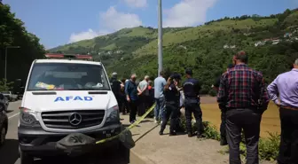 Akçaabat'ta Sel Felaketi: Kaybolan Yaşlı Adamın Cansız Bedenine Ulaşıldı