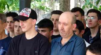Antalya'da Motosiklet Kazasında İki Genç Hayatını Kaybetti