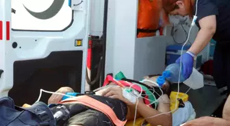 Antalya'da Falezlerden Atlayan Genç Ağır Yaralandı