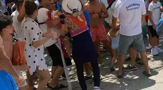 Muğla'da 3 Yaşındaki Çocuk Kanyonda Başına Taş Düşerek Ağır Yaralandı