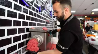Kurban Bayramı'nda Kasaplarda Yoğunluk