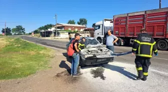 Tekirdağ'da Otomobil Yangını Korkuttu