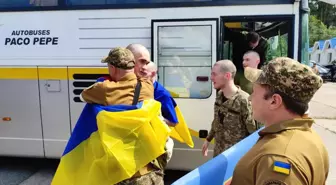 Ukrayna ve Rusya Arasında Yeni Esir Takası Başladı