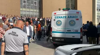 Manisa Büyükşehir Belediye Başkanı Ferdi Zeyrek'in Cenazesi Alındı