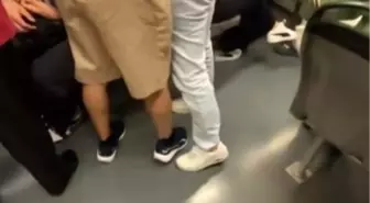 Bursa Metrosunda Yer Kavgası: Eşlerden Biri Diğerinin Karısına Hakaret Etti