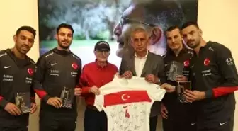 TFF Heyeti Prof. Dr. Aziz Sancar'ı Ziyaret Etti