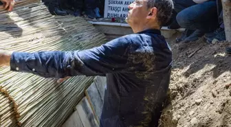 AK Partili Orhan Miroğlu bu fotoğrafa kayıtsız kalamadı