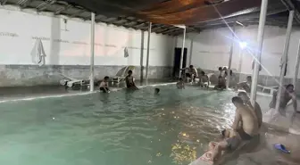 Diyadin Kaplıcaları, Kurban Bayramı Sonrası Ziyaretçi Akınına Uğruyor
