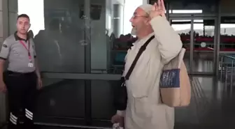 Yüz ifadesine dikkat! Hacdan dönen yaşlı çifti, havaalanında şoke eden olay