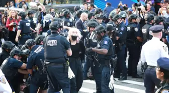 New York'ta Düzensiz Göçmenler İçin Protesto: 65 Gözaltı