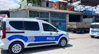 Konya'da Sandalyeden Düşen Adam Ağır Yaralandı