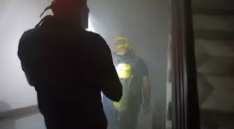 Siirt'te Polis Lojmanında Yangın: 13 Kişi Dumandan Etkilendi