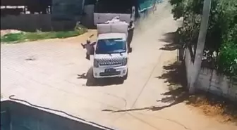 Çöp Aracından Düşen Temizlik İşçisi Ağır Yaralandı