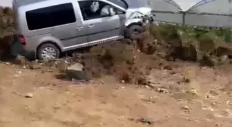 Batman'da İki Kamyonetin Çarpıştığı Kazada 2 Kişi Yaralandı