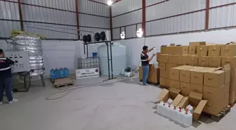 İzmir'de Kaçak Etil Alkol Operasyonu: 4 Gözaltı