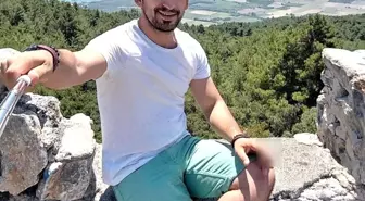 İzmir'de Kamyonet ile Motosikletlerin Çarpışması: 1 Ölü