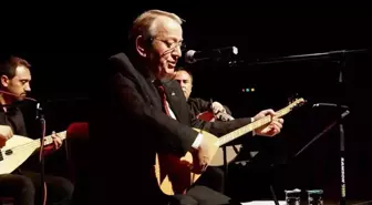 Usta sanatçı Mehmet Erenler hastaneye kaldırıldı