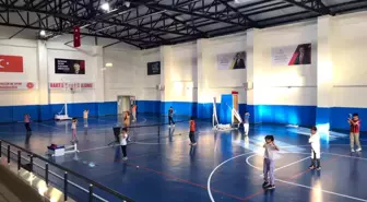 Varto'da Kort Tenisi Kursları Gençlerin İlgi Odağı