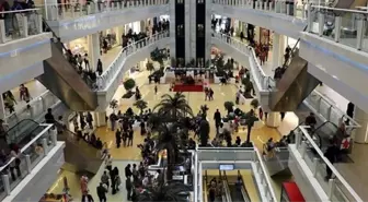 21 yaş altı AVM yasak mı, AVM'lere giremiyor mu? Hangi AVM'de 21 yaş yasağı var?