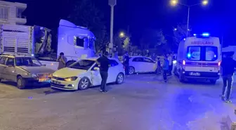Adıyaman'da 4 Araçlı Kaza: 2 Yaralı