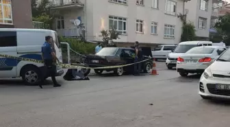 Araçta kriz geçiren 2 kişi hayatını kaybetti! 2 ihtimal üzerinde duruluyor