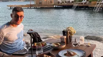 Galatasaray'ın gündemindeki yıldız kaleci Djordje Petrovic, Bodrum'da
