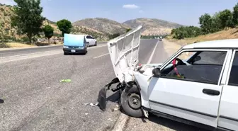 Adıyaman'da Otomobil Çarpışması: 2 Yaralı