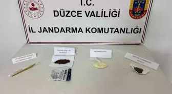 Düzce'de Uyuşturucu Ticareti Yapan Şahıs Tutuklandı