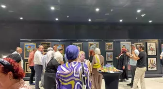 Sanat Dolup Taşan Bir Sergi: 'Bir Okuldan Çok Daha Fazlası'