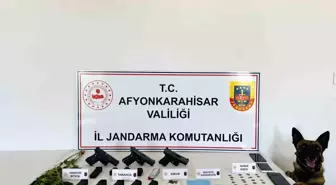 Afyonkarahisar'da Uyuşturucu Operasyonunda 4 Kişi Gözaltına Alındı