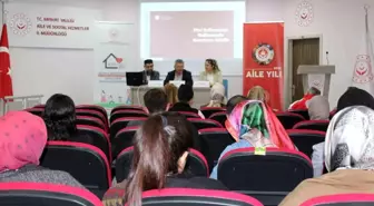 Bayburt'ta 'Koruyucu Aile' Söyleşisi Düzenlendi