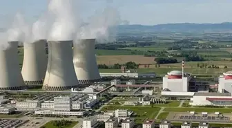 İsrail, İsfahan'daki nükleer enerji santraline saldırdı