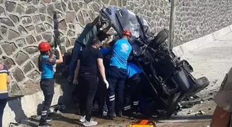 Tunceli-Pertek Karayolunda Faciaya Ramak Kaldı: 1'i Ağır 6 Yaralı
