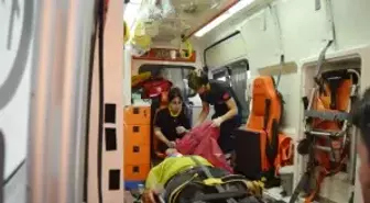 Aksaray'da Kavşakta Otomobil Kazası: 8 Yaralı