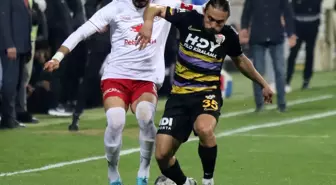 Aliağa FK'dan Transfer Hamlesi: Ahmet İlhan Özerk ile Anlaşma Sağlandı