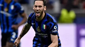 Hakan Çalhanoğlu'nun menajeri transfer için İstanbul'da